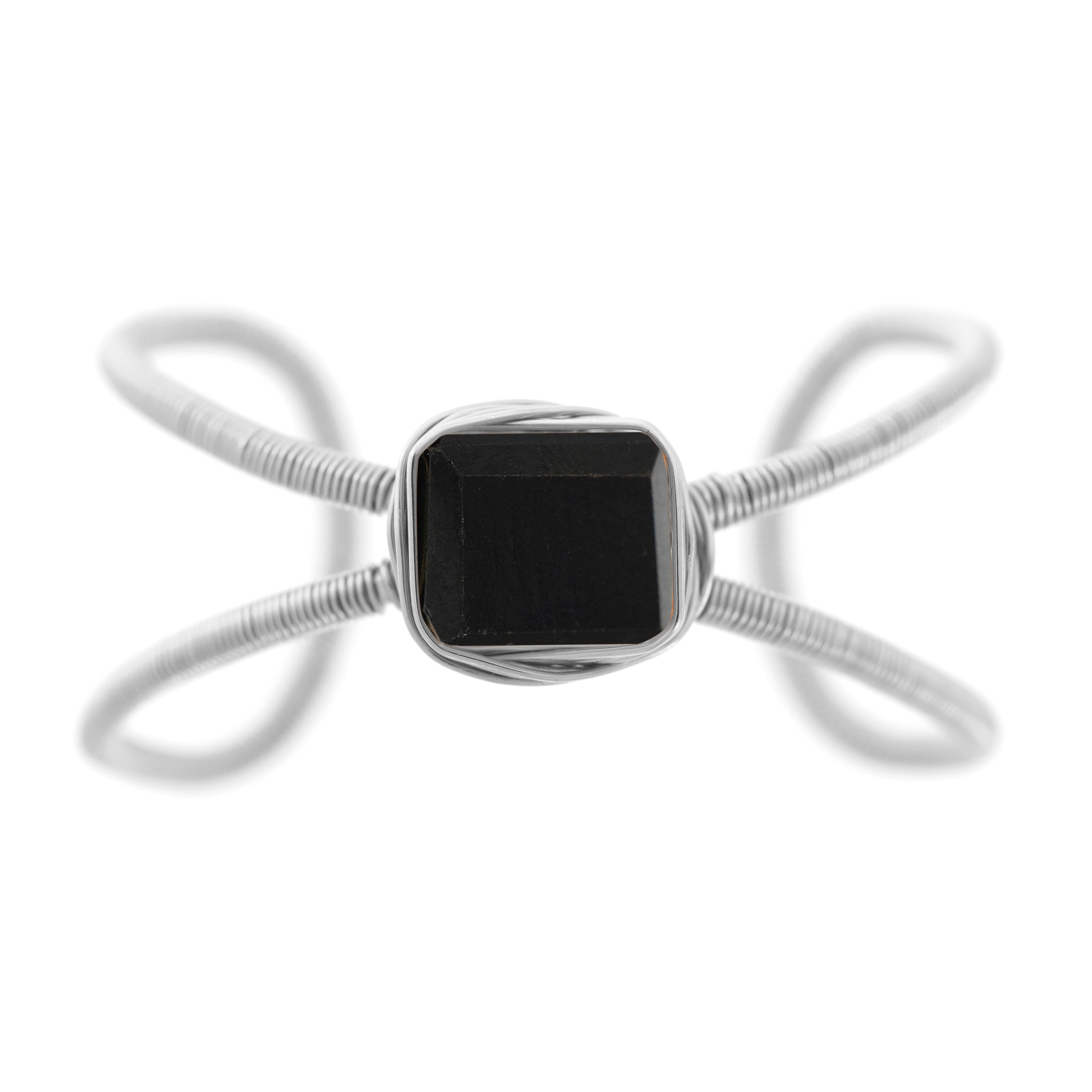 1-Stone Lots O' Rock Nest Cuff