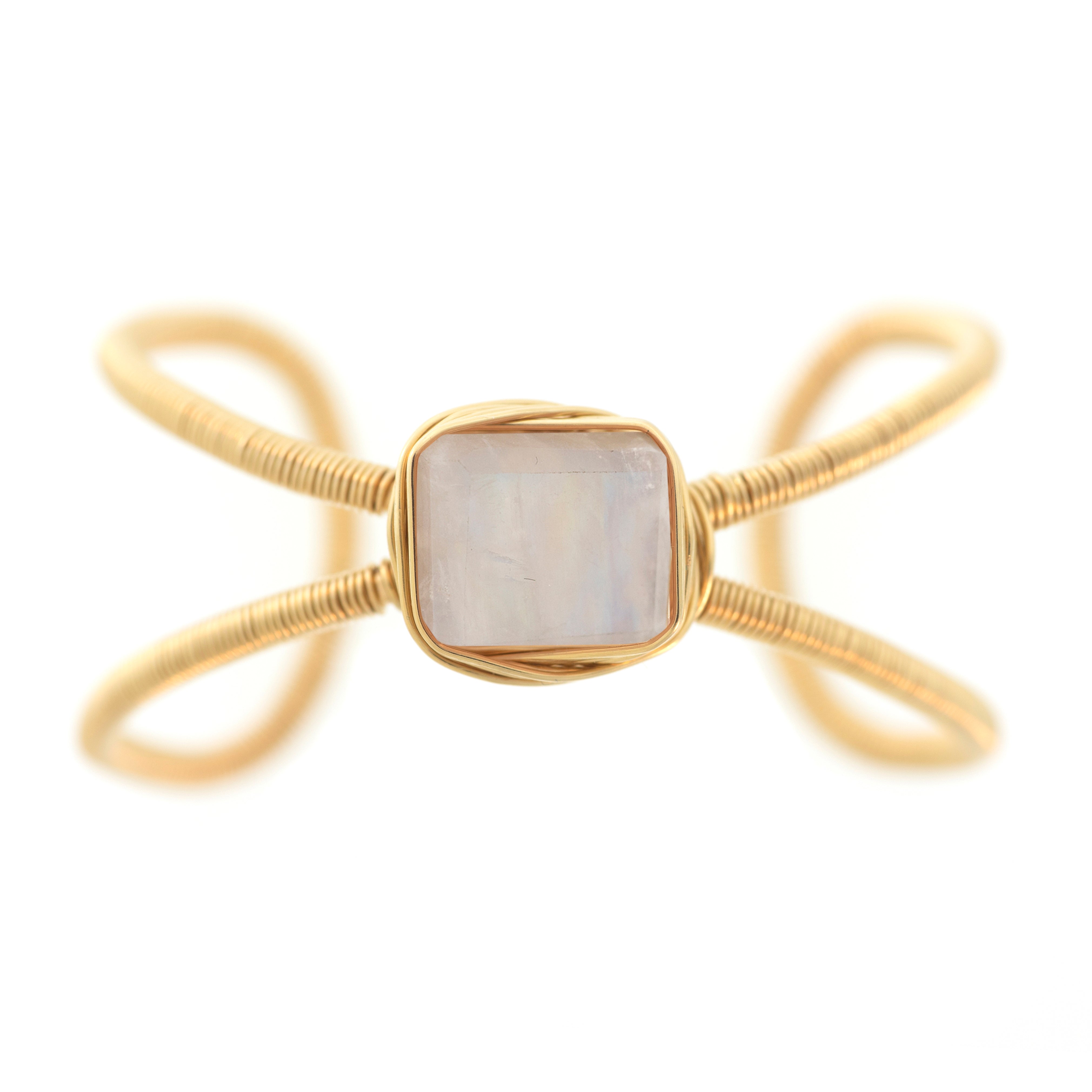 1-Stone Lots O' Rock Nest Cuff