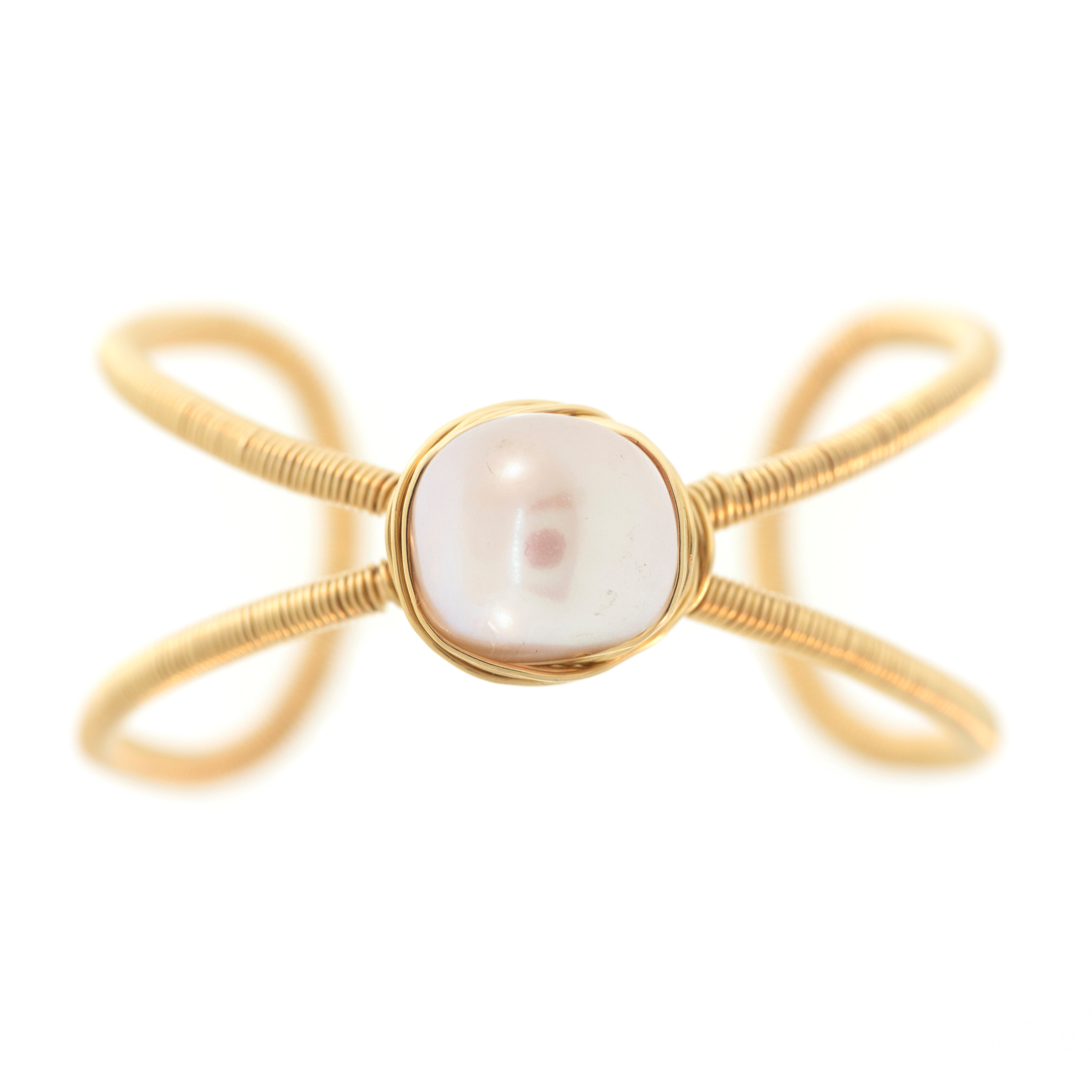 1-Stone Lots O' Rock Nest Cuff