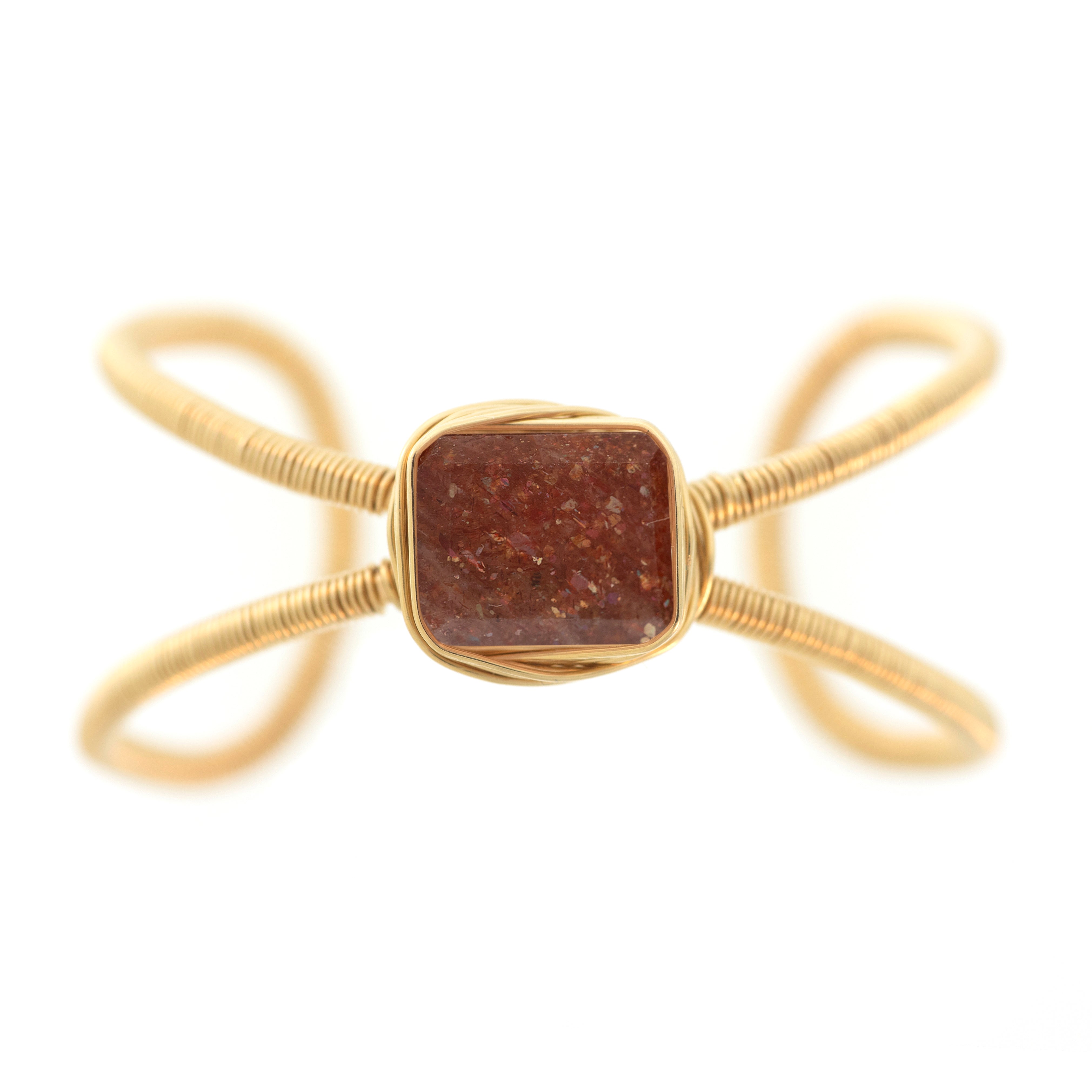 1-Stone Lots O' Rock Nest Cuff