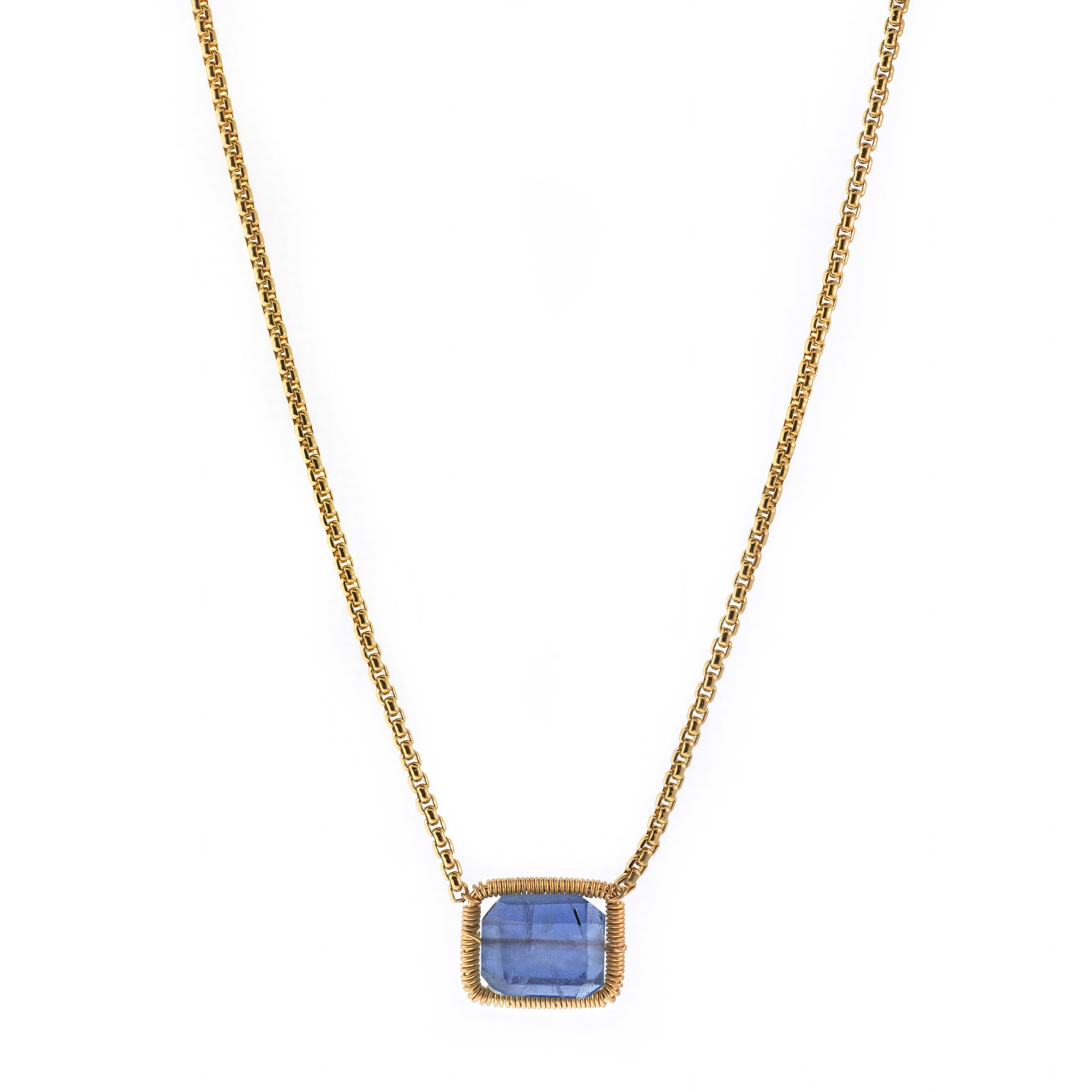 Lilly Necklace
