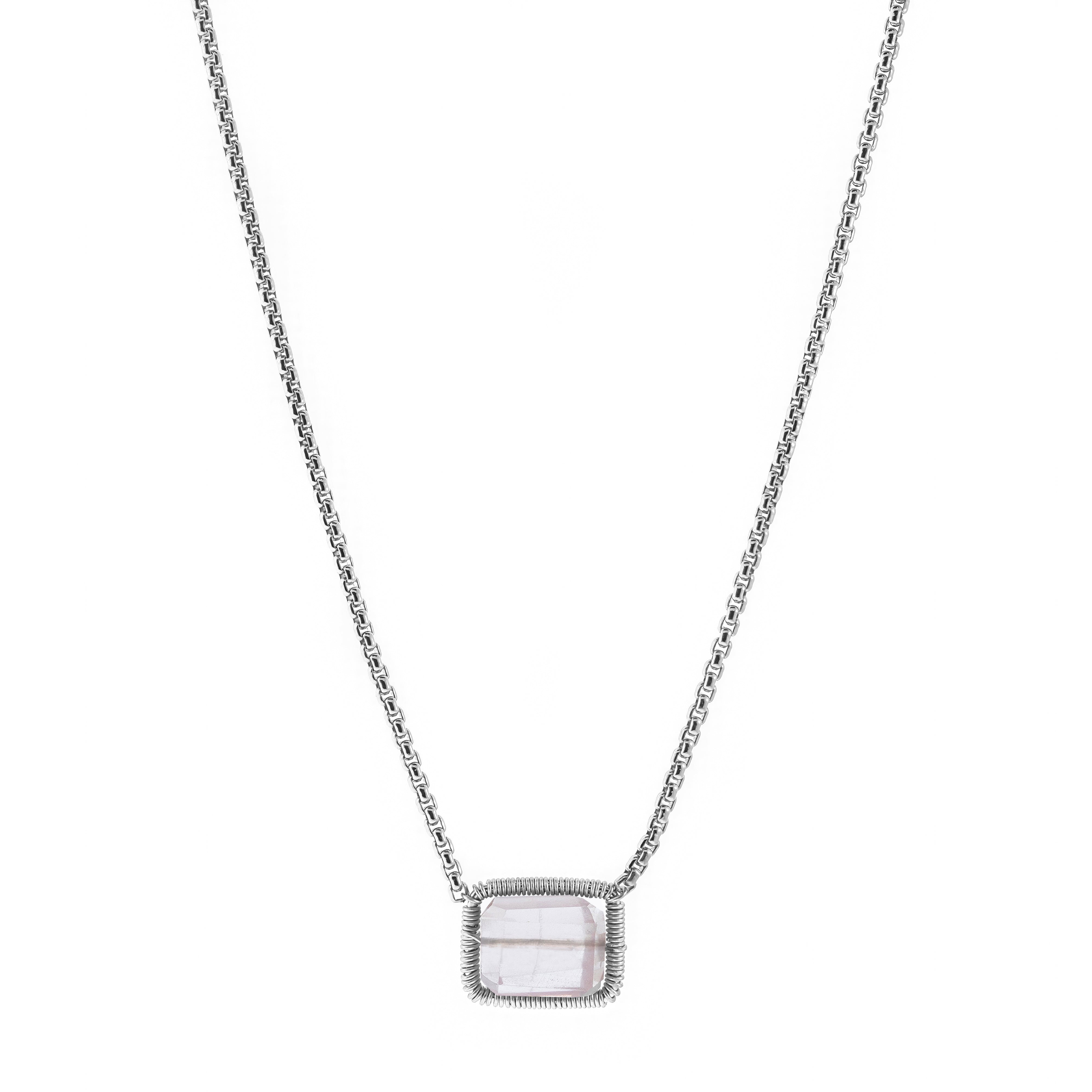Lilly Necklace