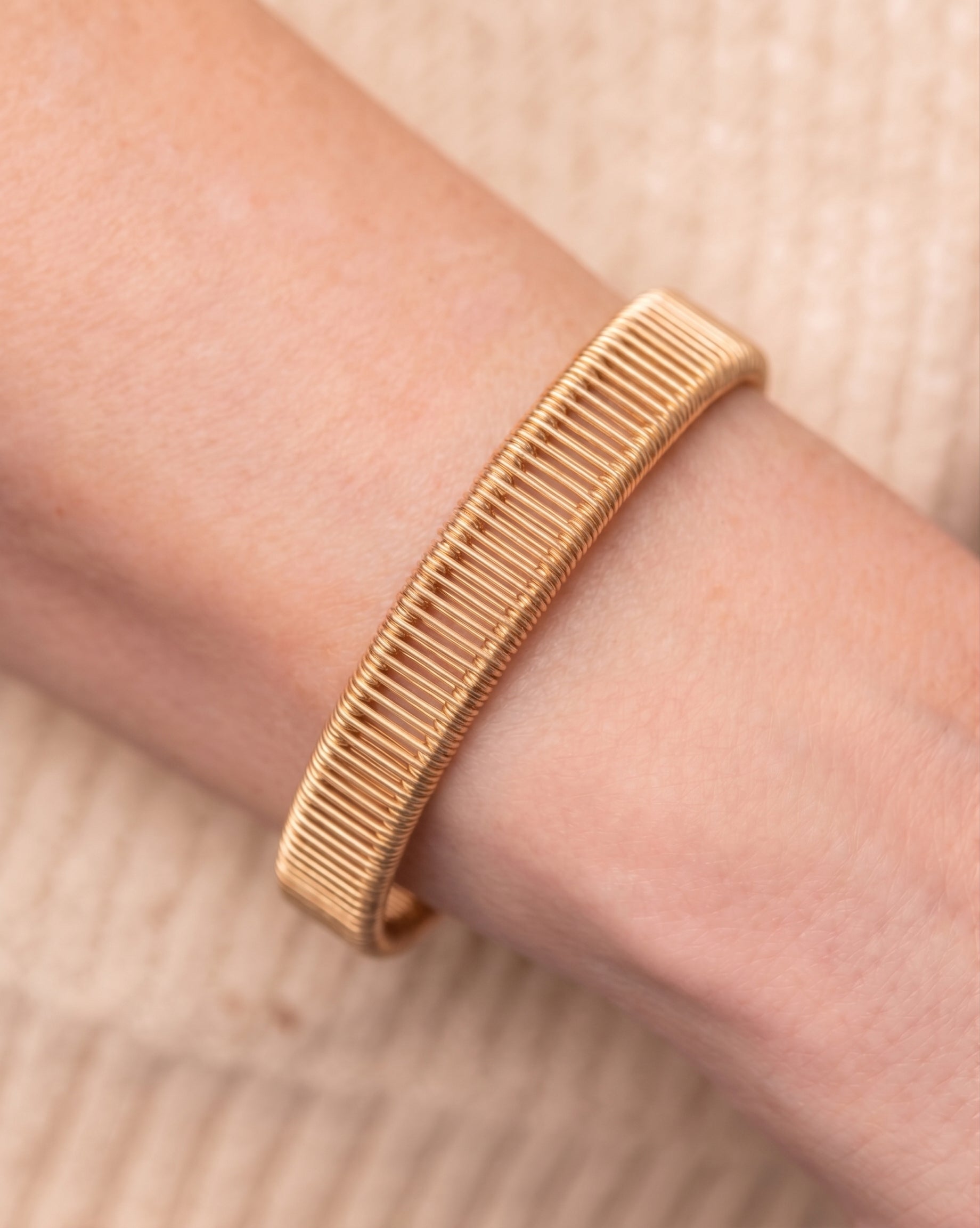 Medium Wrapped Cuff