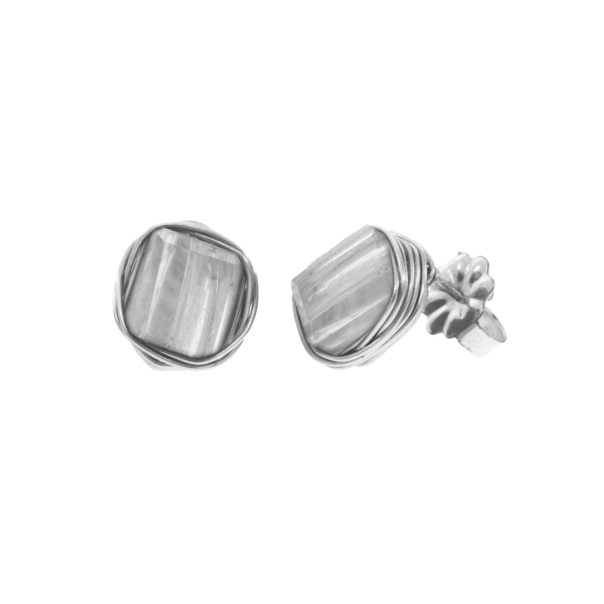 Petite Rock Nest Posts