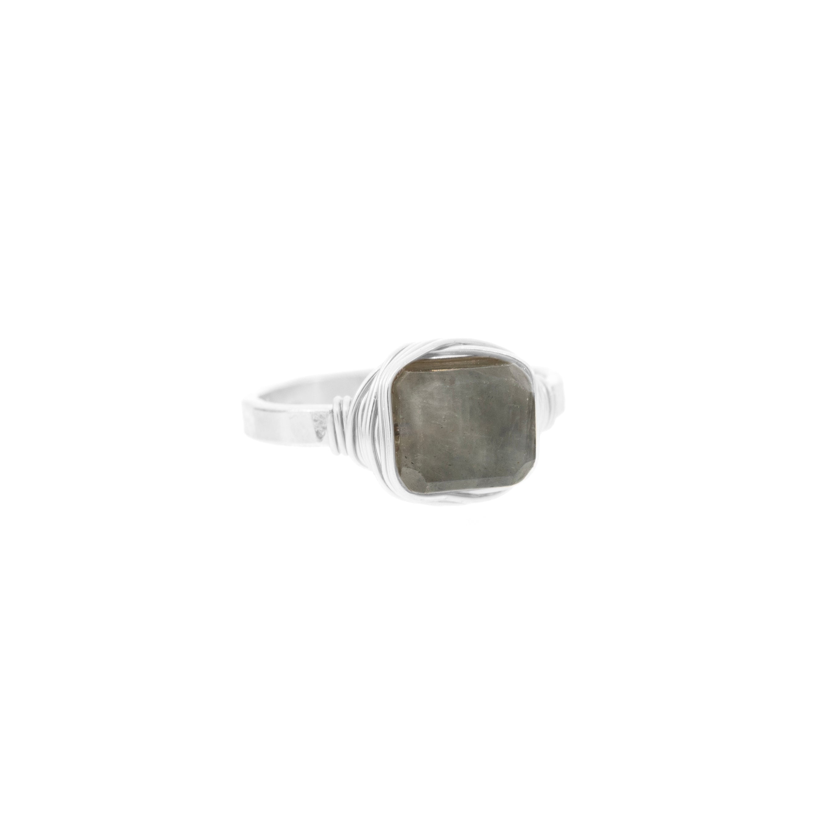 Petite Rock Nest Ring