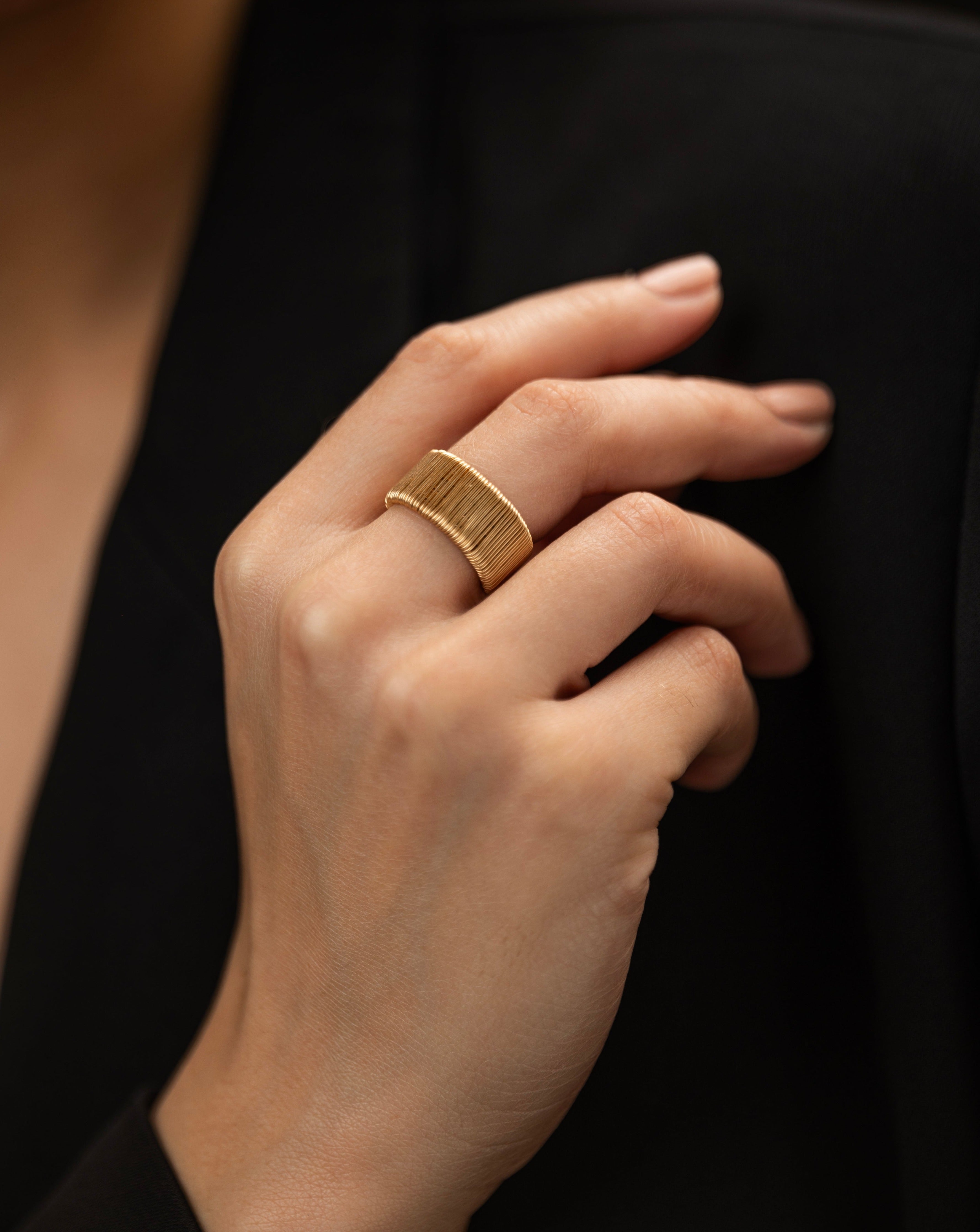Wide Wrapped Band