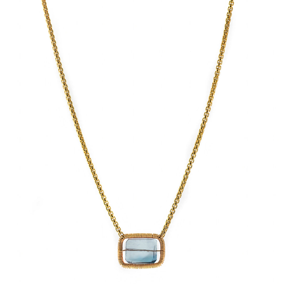 Lilly Necklace