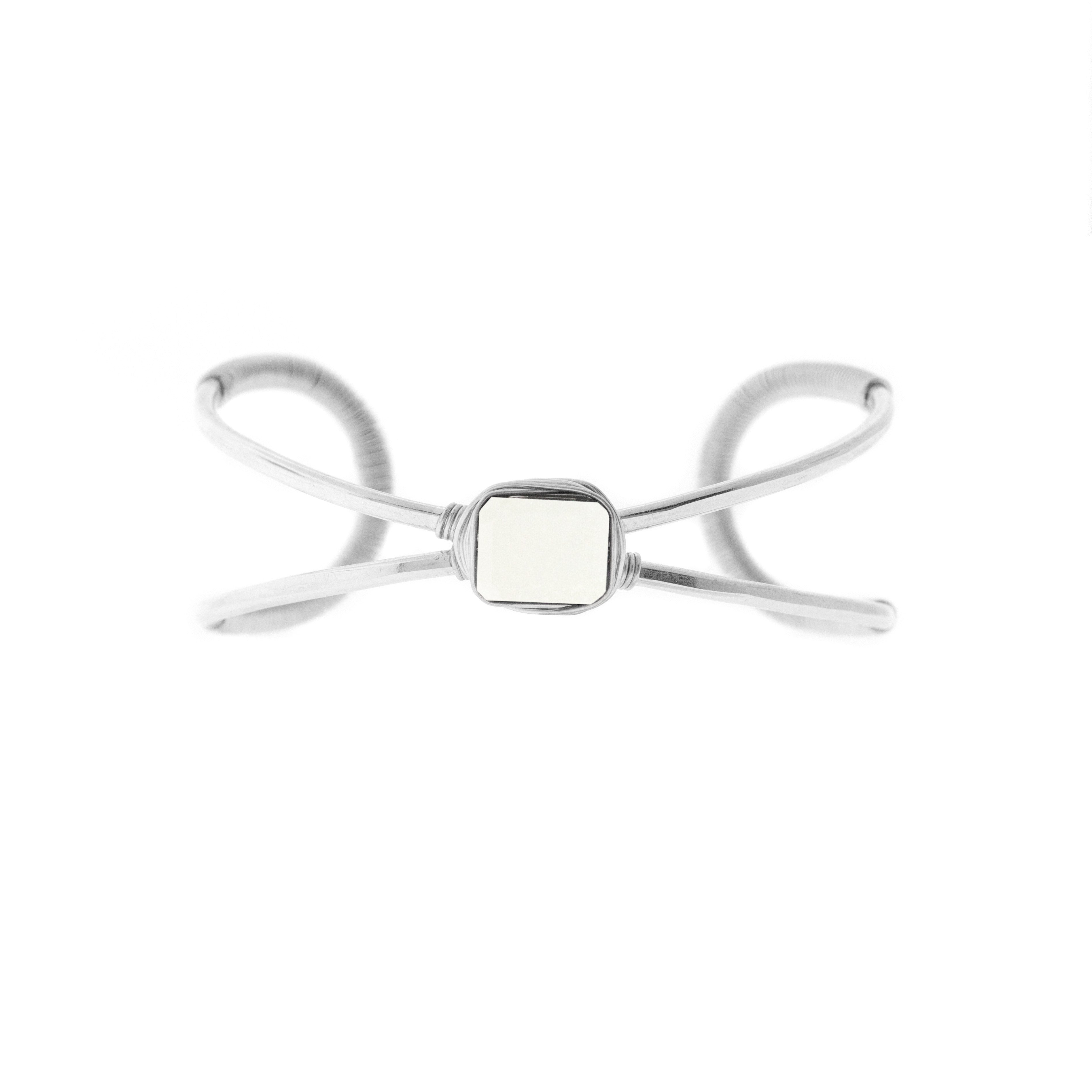 1-Stone Raj Rock Nest Cuff