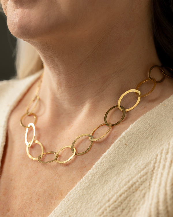 Hammered Oval Chain Necklace