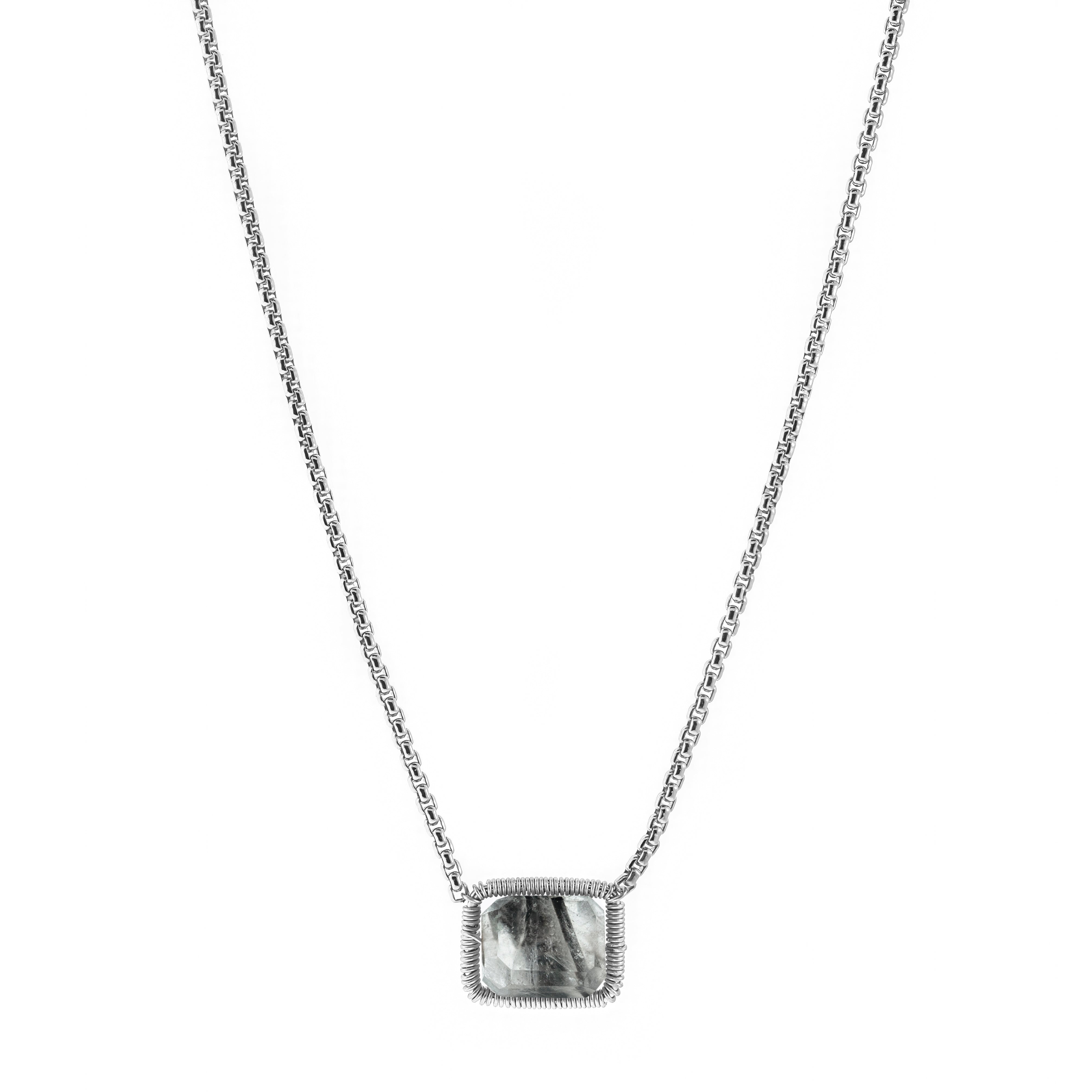 Lilly Necklace