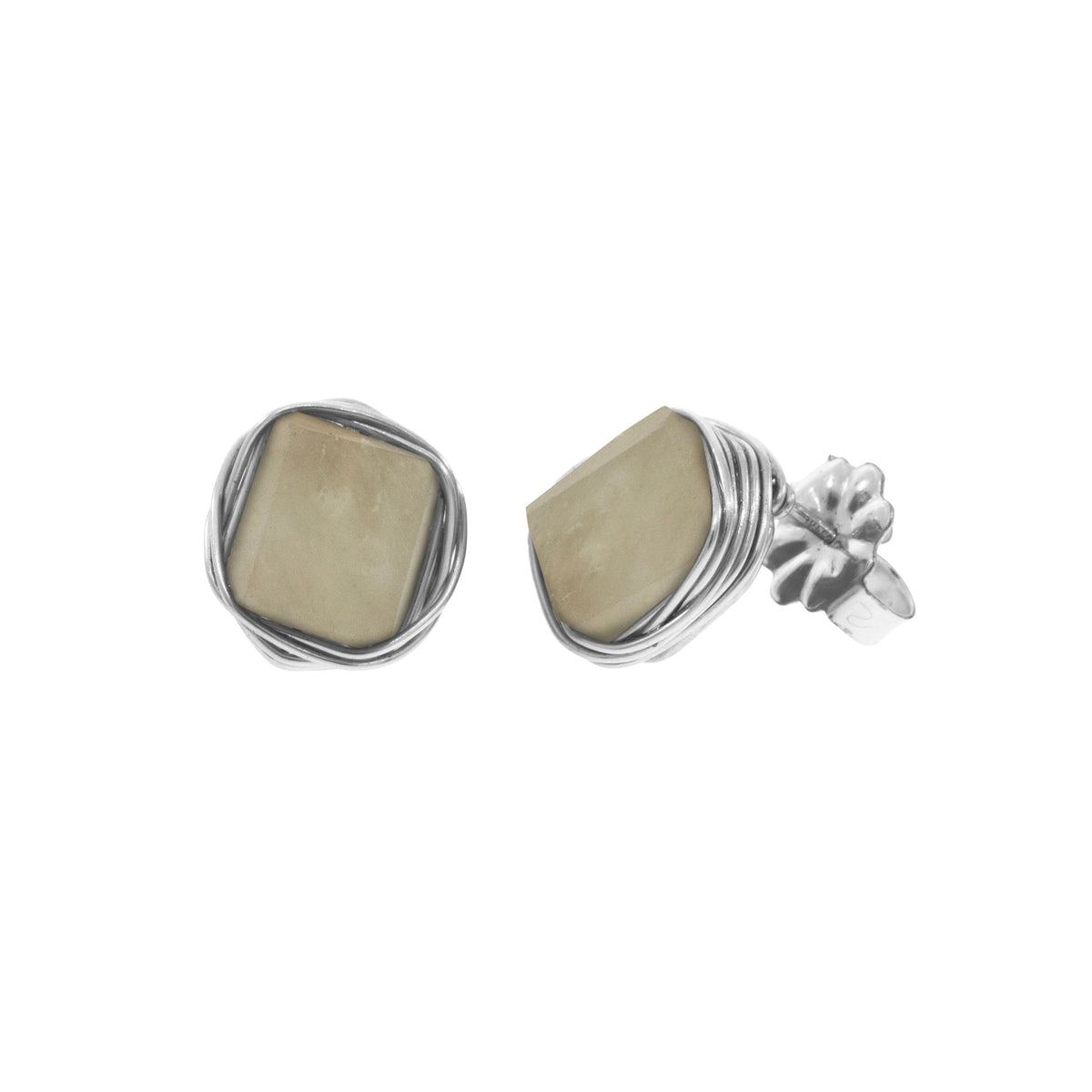 Petite Rock Nest Posts