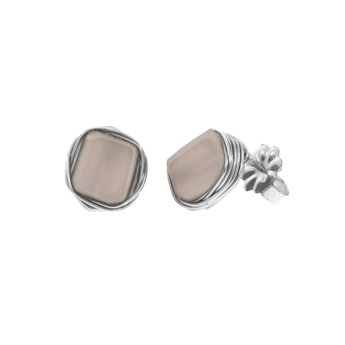 Petite Rock Nest Posts