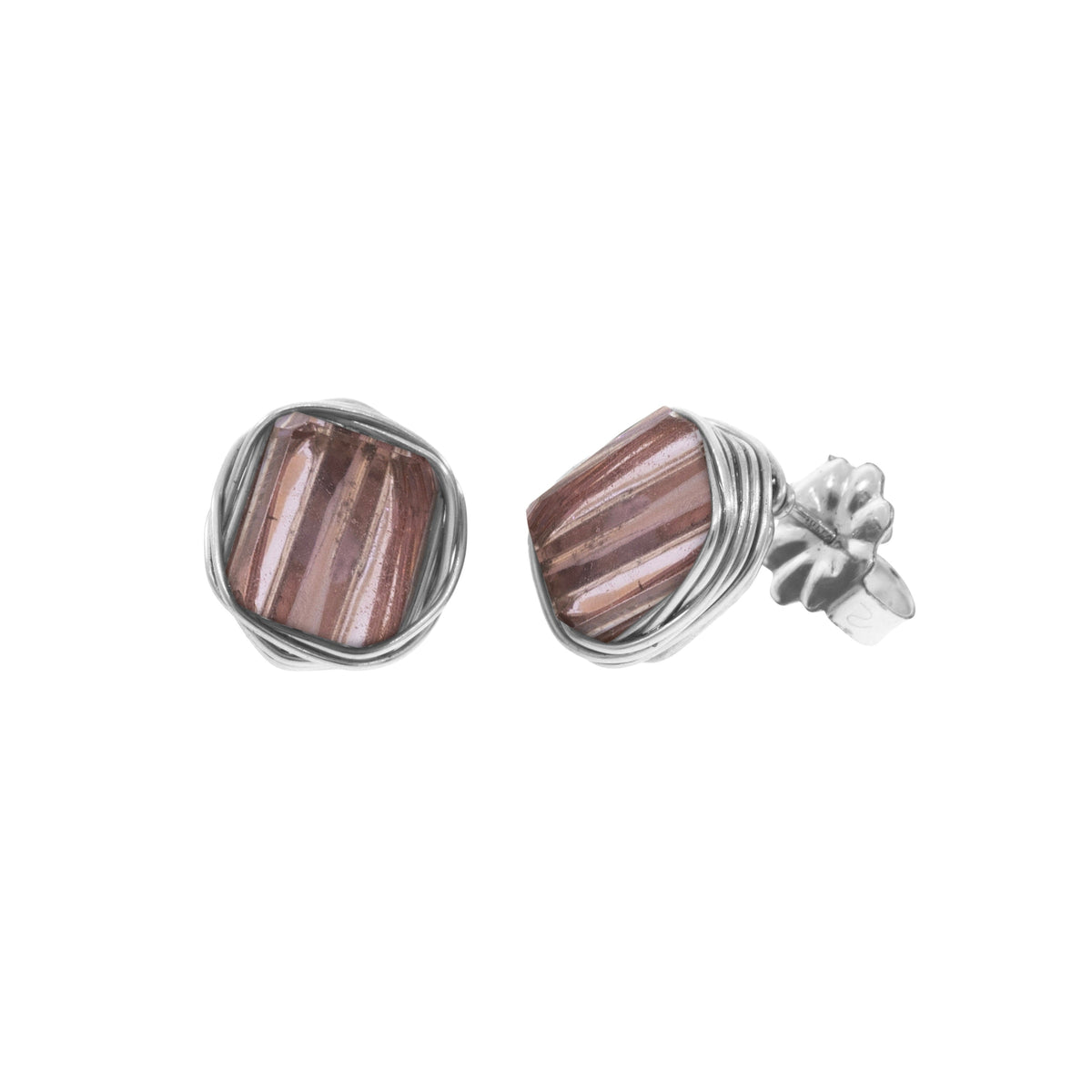 Petite Rock Nest Posts