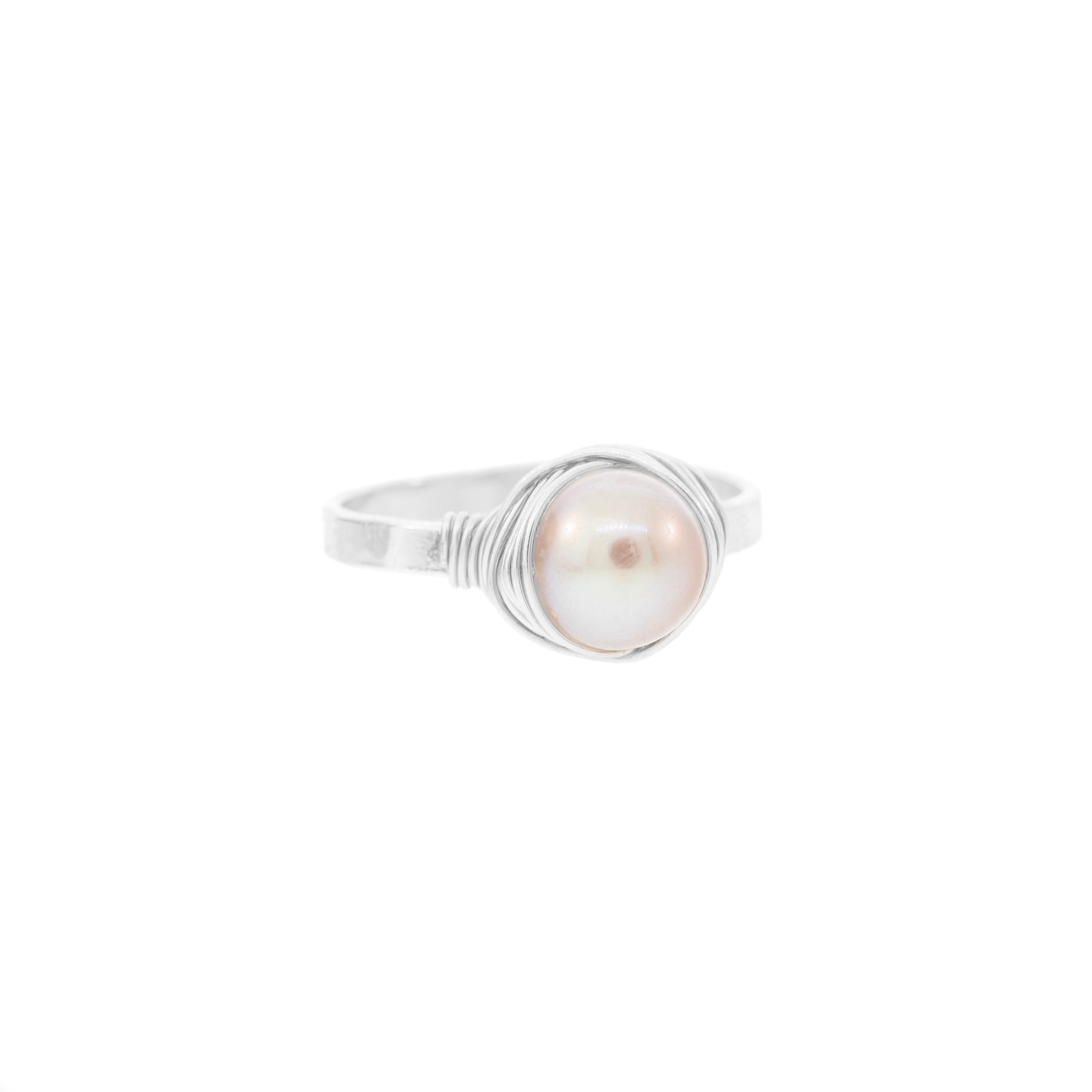 Petite Rock Nest Ring
