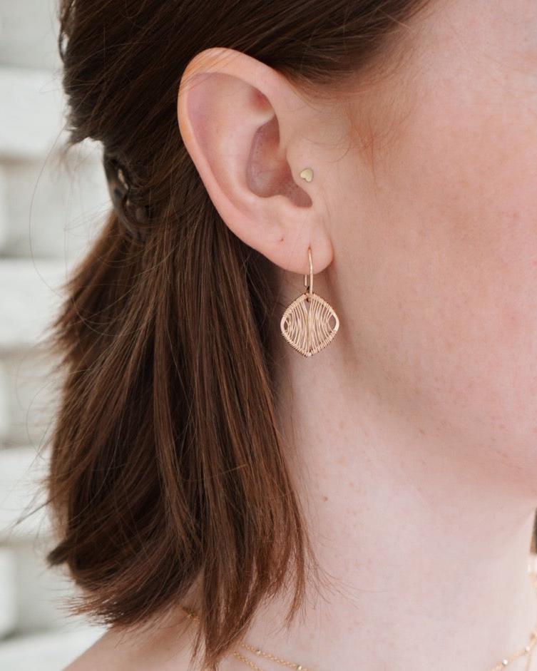XS Rockless Dominique Drops