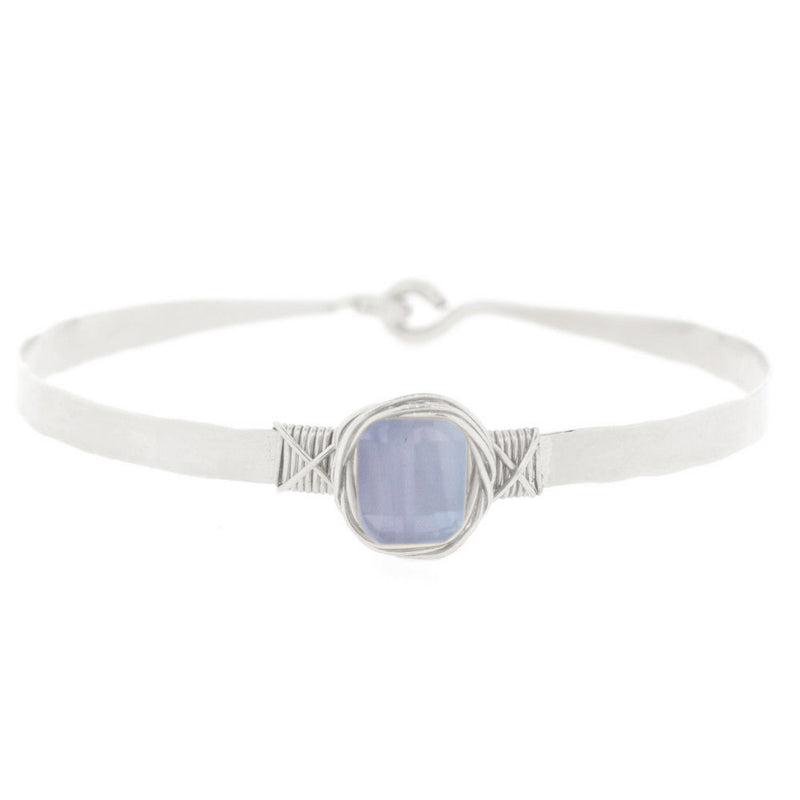 Petite Rock Nest Clasp