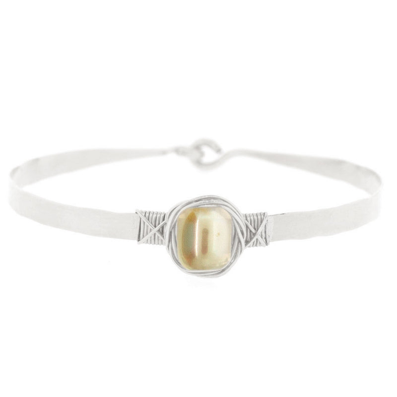 Petite Rock Nest Clasp