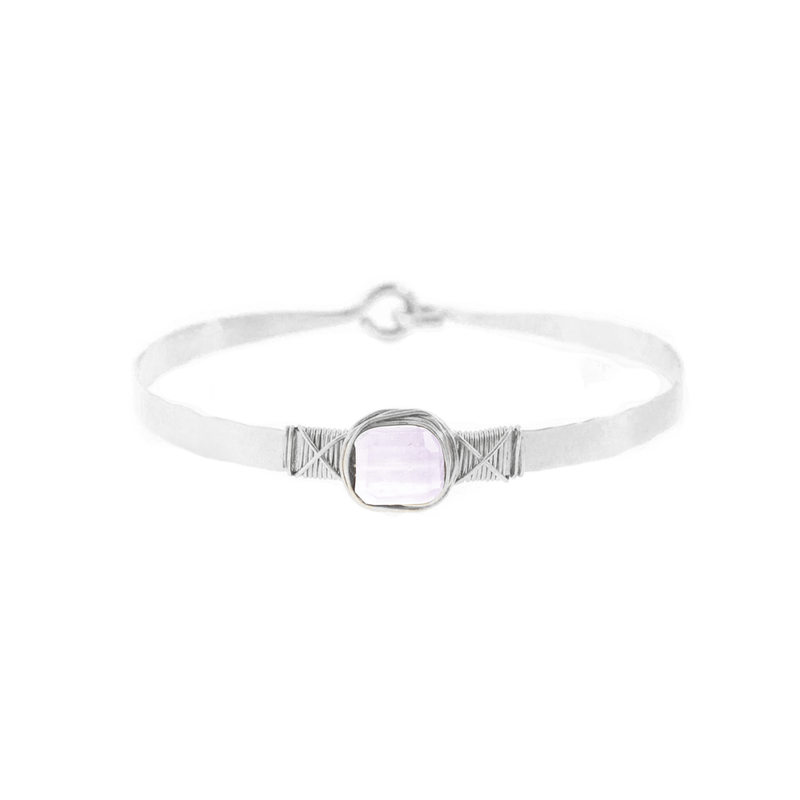 Petite Rock Nest Clasp