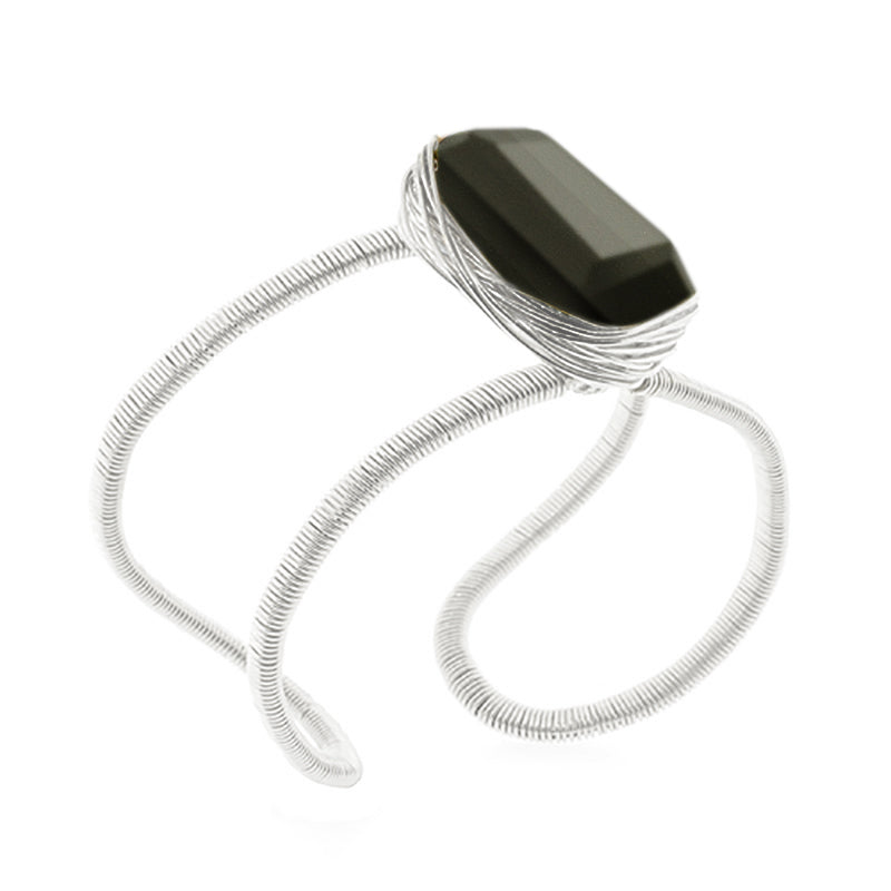 Vertical Rockstar Nest Cuff
